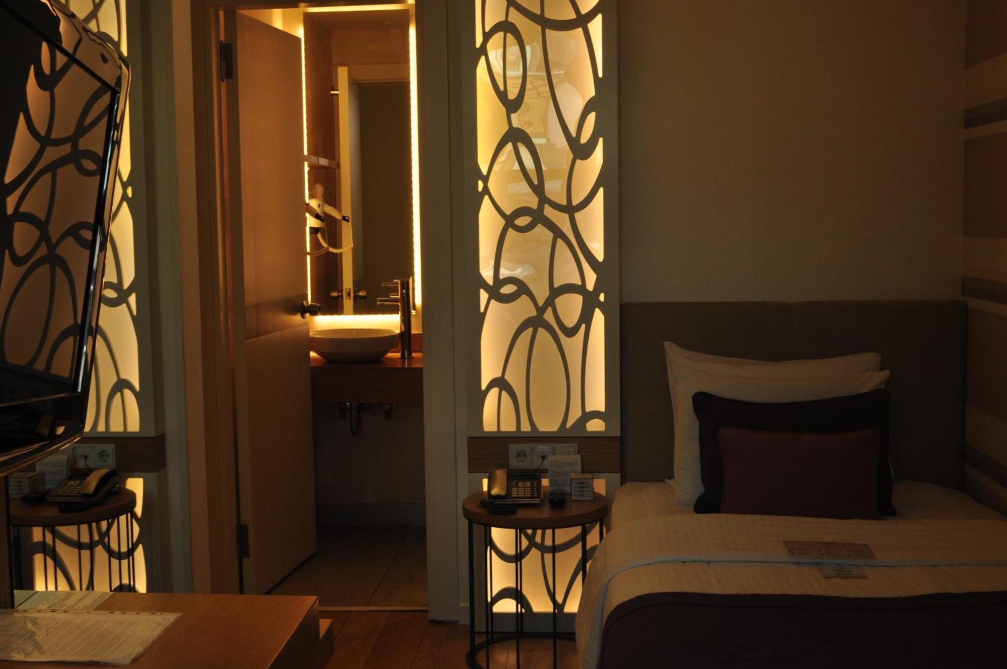 Wes Hotel Kocaeli Pokój zdjęcie