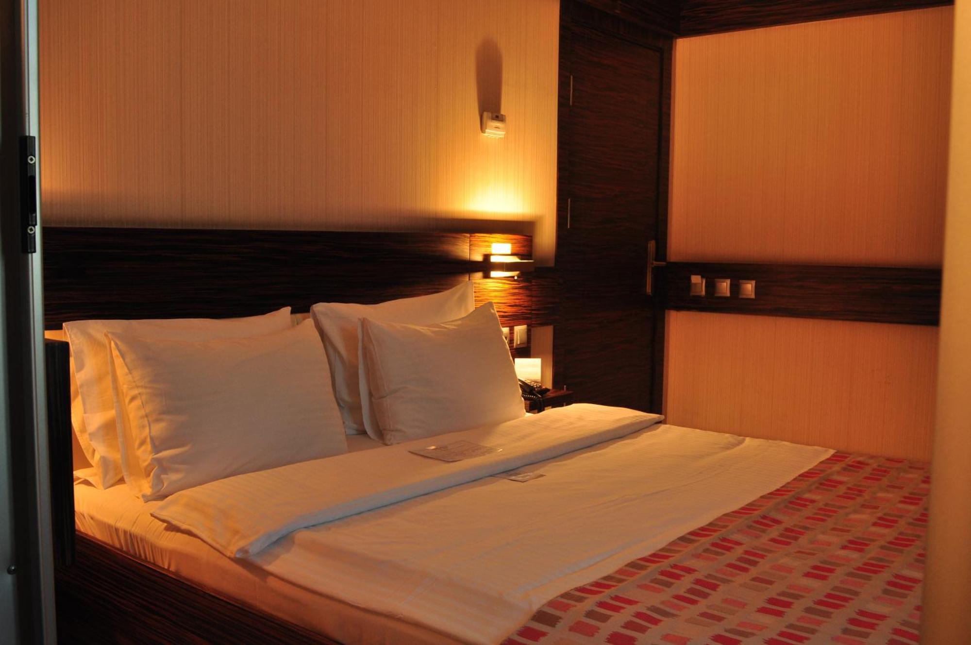 Wes Hotel Kocaeli Pokój zdjęcie